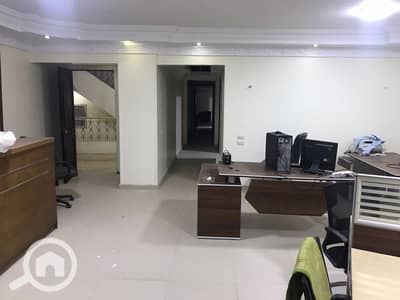 مکتب  للايجار في القاهرة الجديدة، القاهرة - IMG-20251104-WA0096. jpg