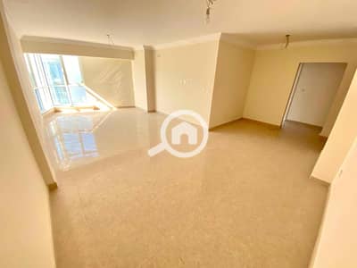 Office for Rent in Stanley, Alexandria - 4606efda-1b99-4883-b6e9-116e87f004b6. jpg