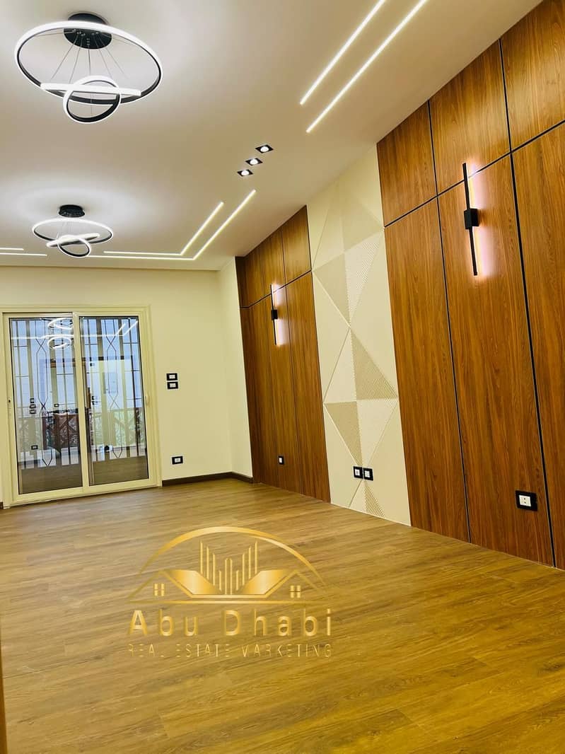 2 a82cd2e1-64cc-4bee-ba4d-d7a1a5adfa43. jpg