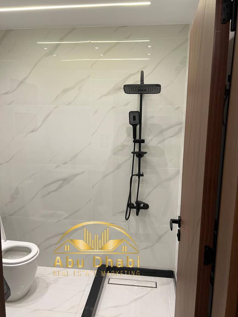 15 70b9eca7-53dd-49d4-951f-5bbb4808319d. jpg