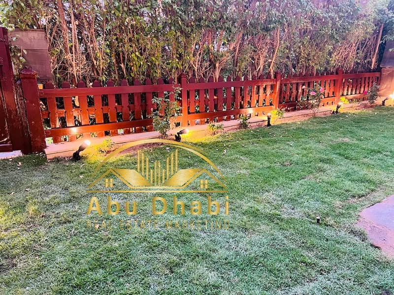 26 4e04d677-2be1-48ea-8939-e4743d900993. jpg