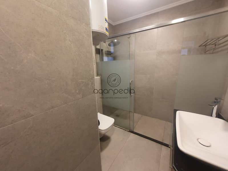 8 WhatsApp Image 2025-09-22 at 2.59. 10 PM. jpeg