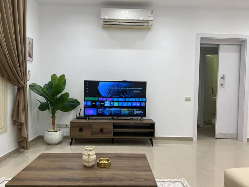 4 WhatsApp Image 2025-09-22 at 3.52. 07 PM (3). jpeg