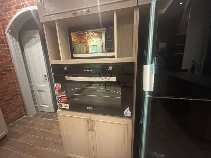 8 WhatsApp Image 2025-10-12 at 1.55. 37 PM (2). jpeg