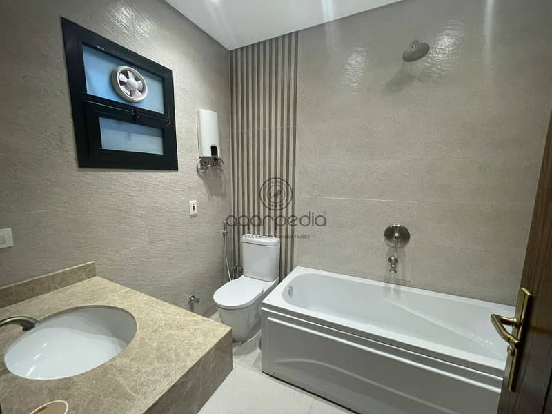 2 WhatsApp Image 2025-10-19 at 1.16. 12 PM (2). jpeg