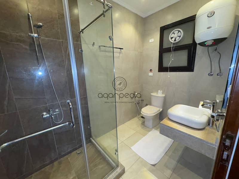 9 WhatsApp Image 2025-11-05 at 4.44. 12 PM (1). jpeg