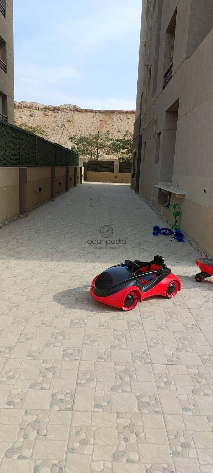 3 WhatsApp Image 2025-10-08 at 1.24. 04 PM (1). jpeg