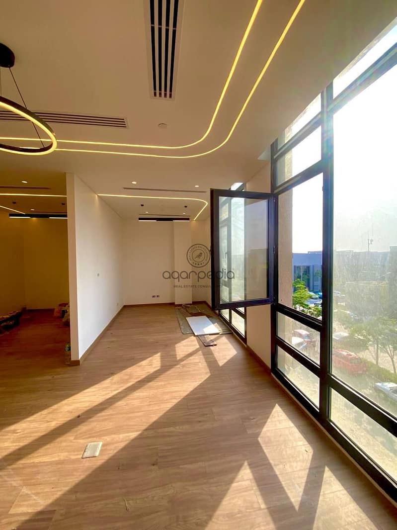 2 WhatsApp Image 2025-10-23 at 4.13. 33 PM (1). jpeg