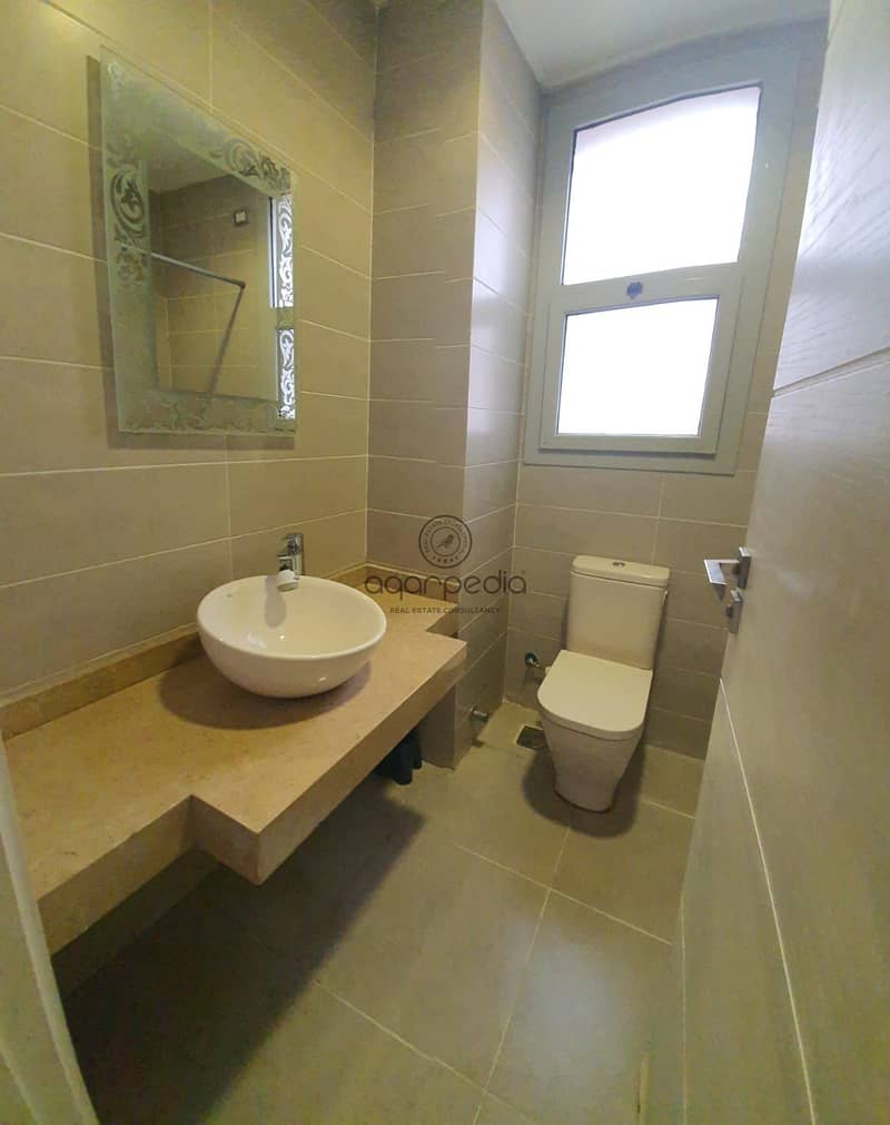 10 WhatsApp Image 2025-10-19 at 4.48. 13 PM. jpeg