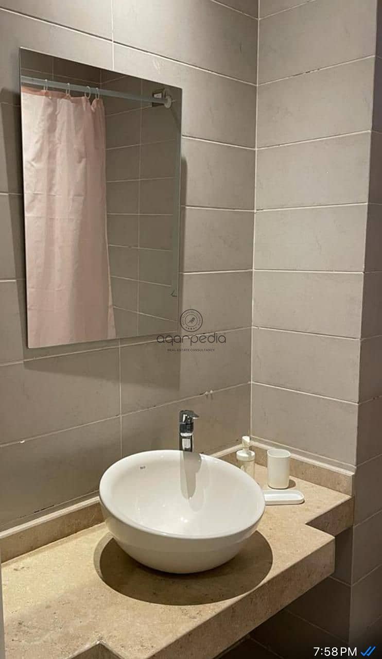 3 33c9c77e-cefe-4520-982e-89c4b4385cc5. jpeg