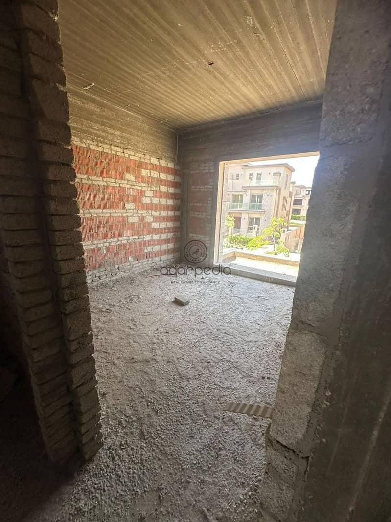 12 WhatsApp Image 2025-10-07 at 12.14. 40 PM (2). jpeg