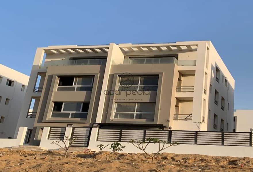 8 845c7ee3-d647-4b54-a376-4f2ce32f2b12. jpg