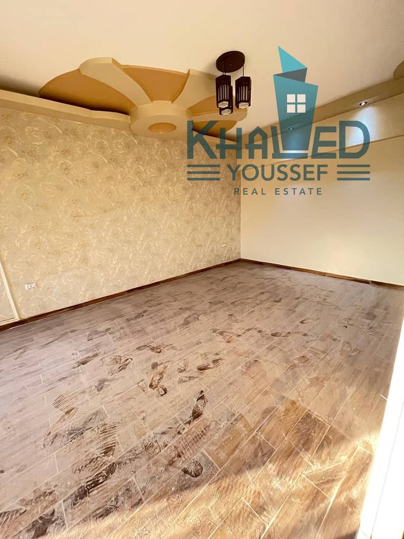 12 WhatsApp Image 2025-10-23 at 2.57. 23 PM (1). jpeg