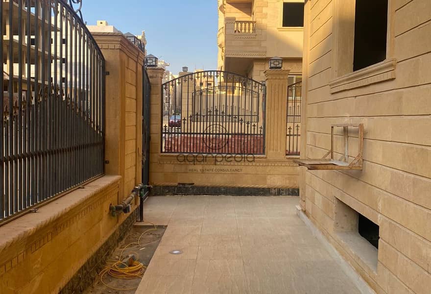 2 bb31f898-cd28-4f5f-8221-f78ace0cbd0f. jpeg