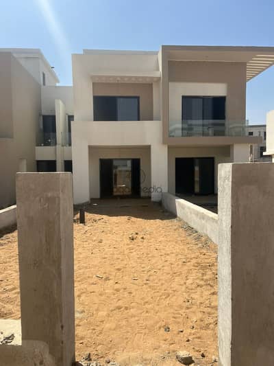 تاون هاوس 3 غرف نوم للبيع في القاهرة الجديدة، القاهرة - Log. jpeg