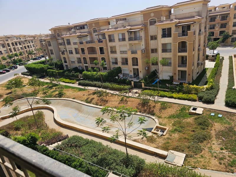 2 e70e9d8f-31ec-4fb5-97f8-6ac1c67b3412. jpeg