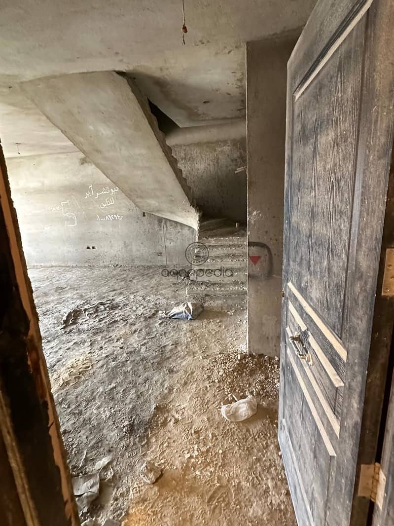 5 f2f4a9b8-aeed-425e-ac6b-0697f358d0b7. jpeg