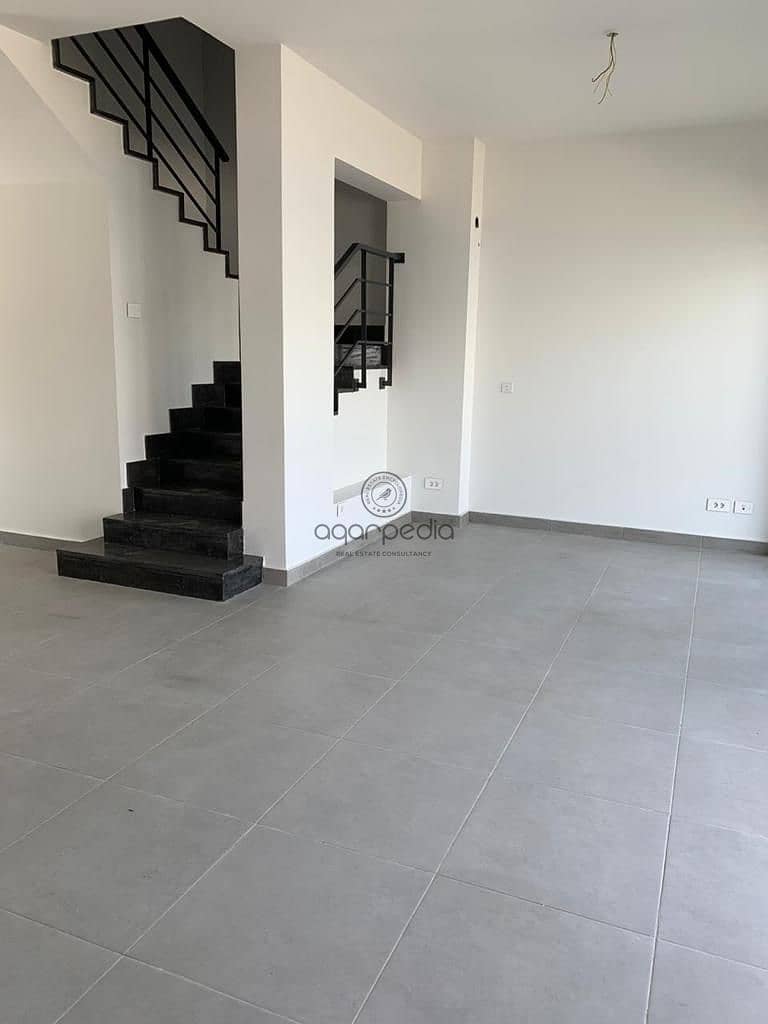 2 WhatsApp Image 2025-09-24 at 5.00. 35 PM (1). jpeg