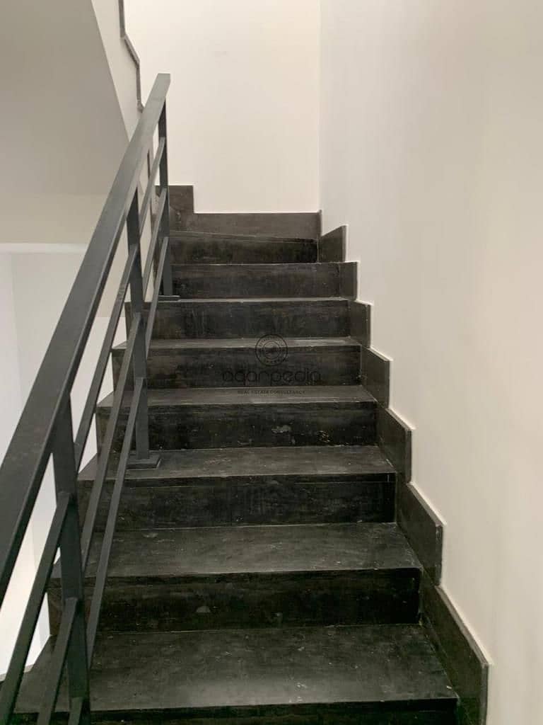 16 WhatsApp Image 2025-09-24 at 5.07. 21 PM (1). jpeg