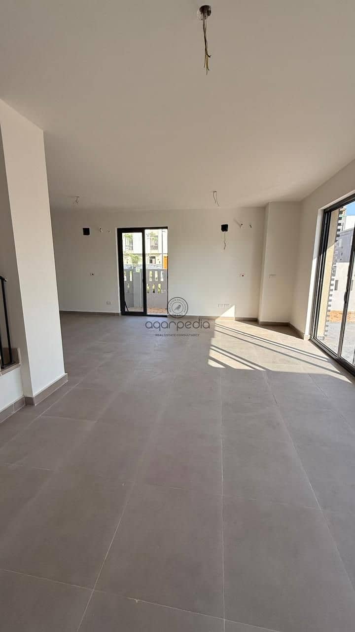 7 WhatsApp Image 2025-10-27 at 2.04. 59 PM. jpeg