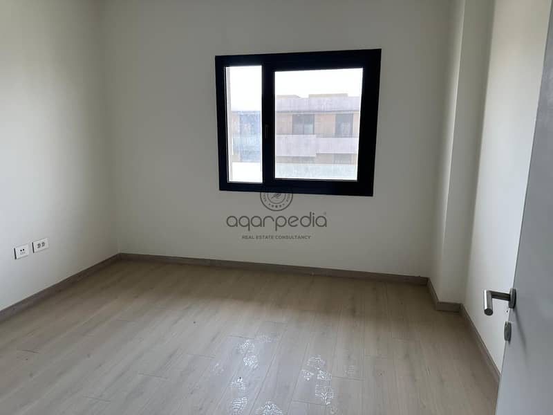 10 WhatsApp Image 2025-10-29 at 5.02. 12 PM. jpeg