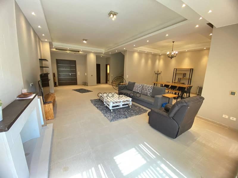 2 71f282d3-8293-49e7-83a7-9341ba6b6f4c. jpeg