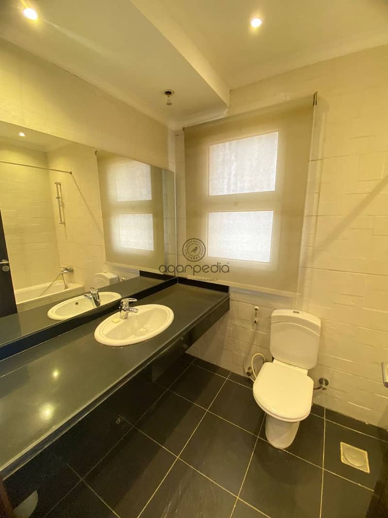 16 WhatsApp Image 2025-10-07 at 12.39. 23 PM. jpeg