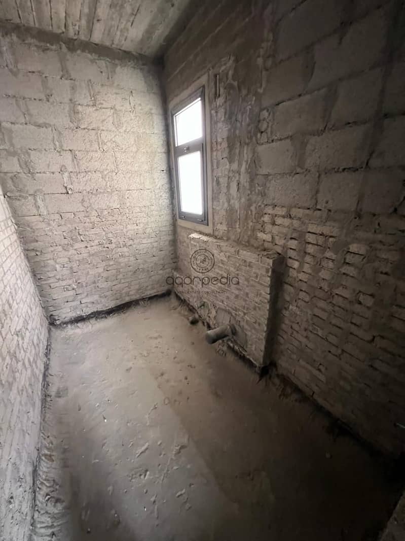 10 WhatsApp Image 2025-10-15 at 6.57. 12 PM. jpeg