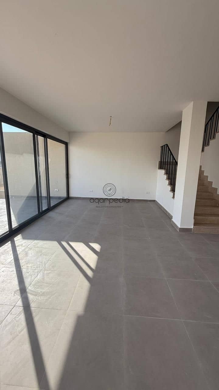 10 WhatsApp Image 2025-10-27 at 2.05. 01 PM (1). jpeg