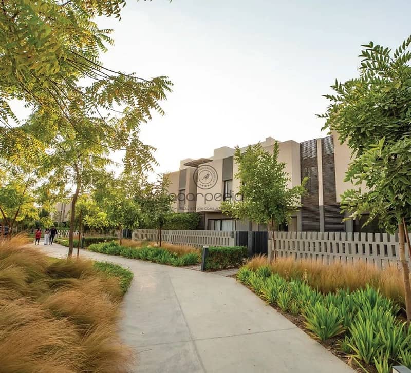 5 WhatsApp Image 2025-10-21 at 7.49. 14 PM. jpeg