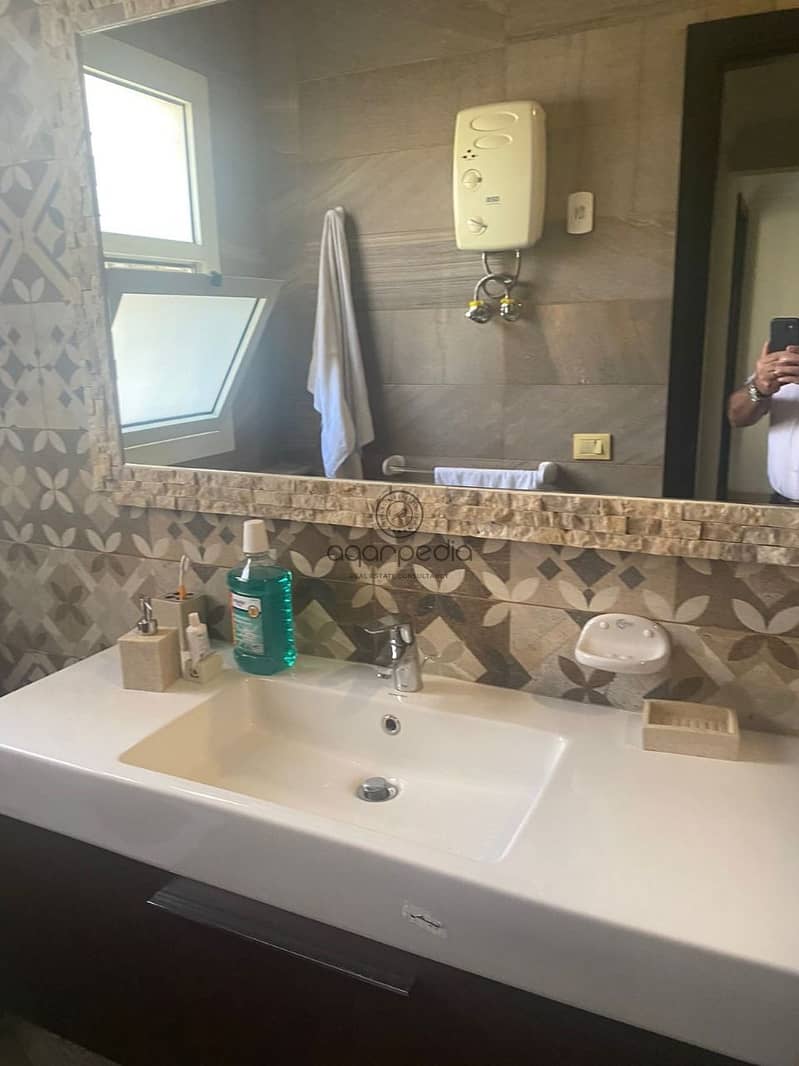 11 WhatsApp Image 2025-10-06 at 10.28. 39 PM (2). jpeg