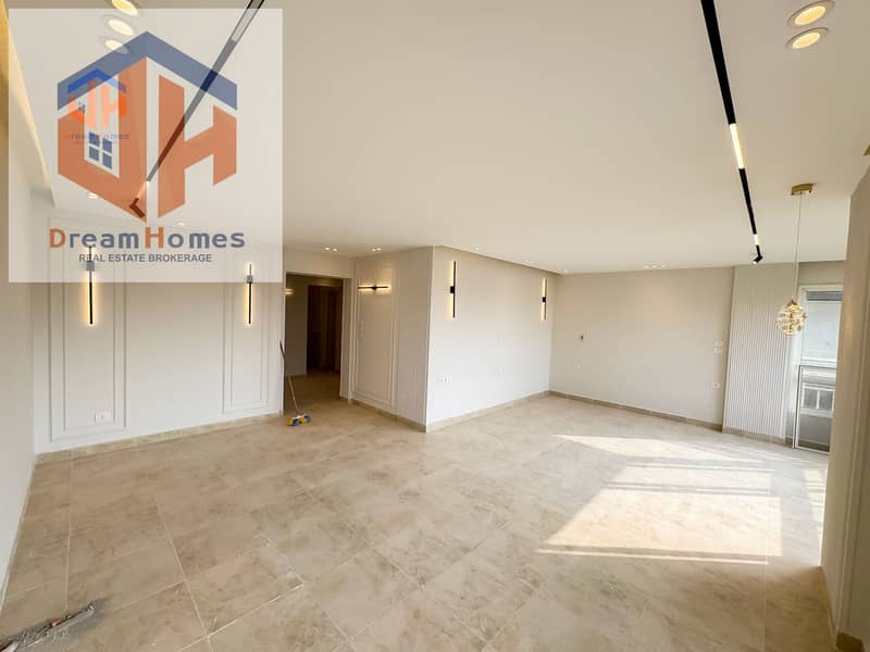 8 567968725_122157910742767691_3270254677453845702_n. jpg