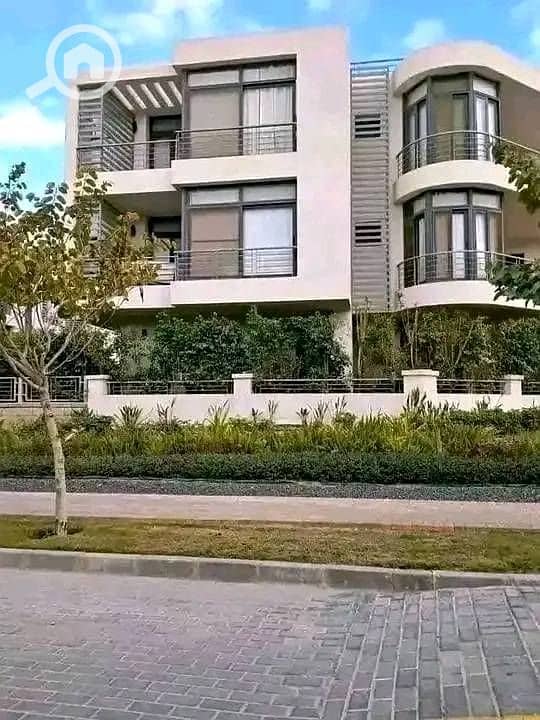 15 491887761_649926427930198_6163457403463098657_n. jpg