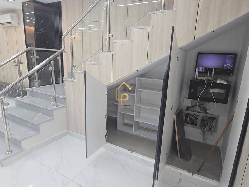 13 WhatsApp Image 2025-11-05 at 1.53. 12 PM. jpeg