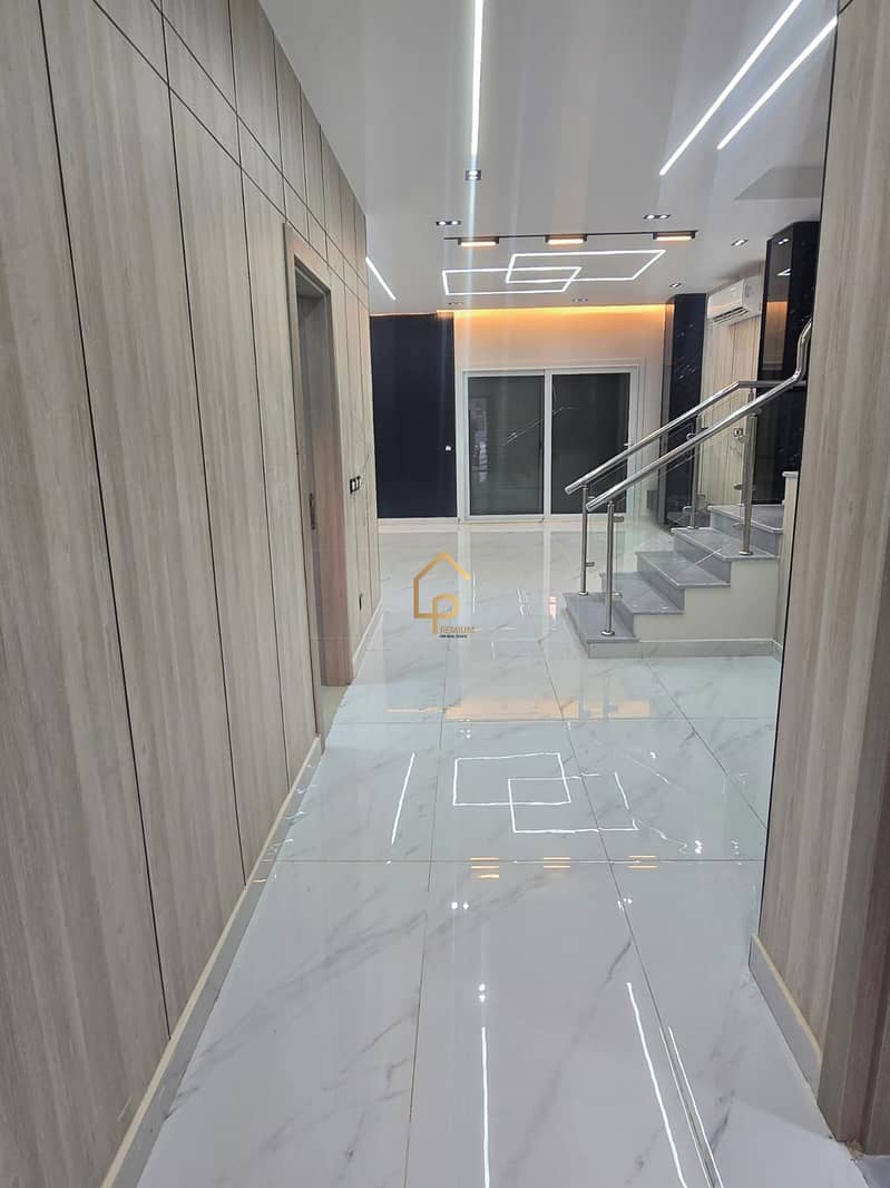 16 WhatsApp Image 2025-11-05 at 1.53. 11 PM (1). jpeg