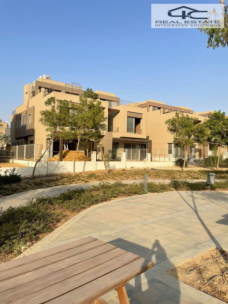 2 WhatsApp Image 2025-11-05 at 11.52. 04 PM. jpeg