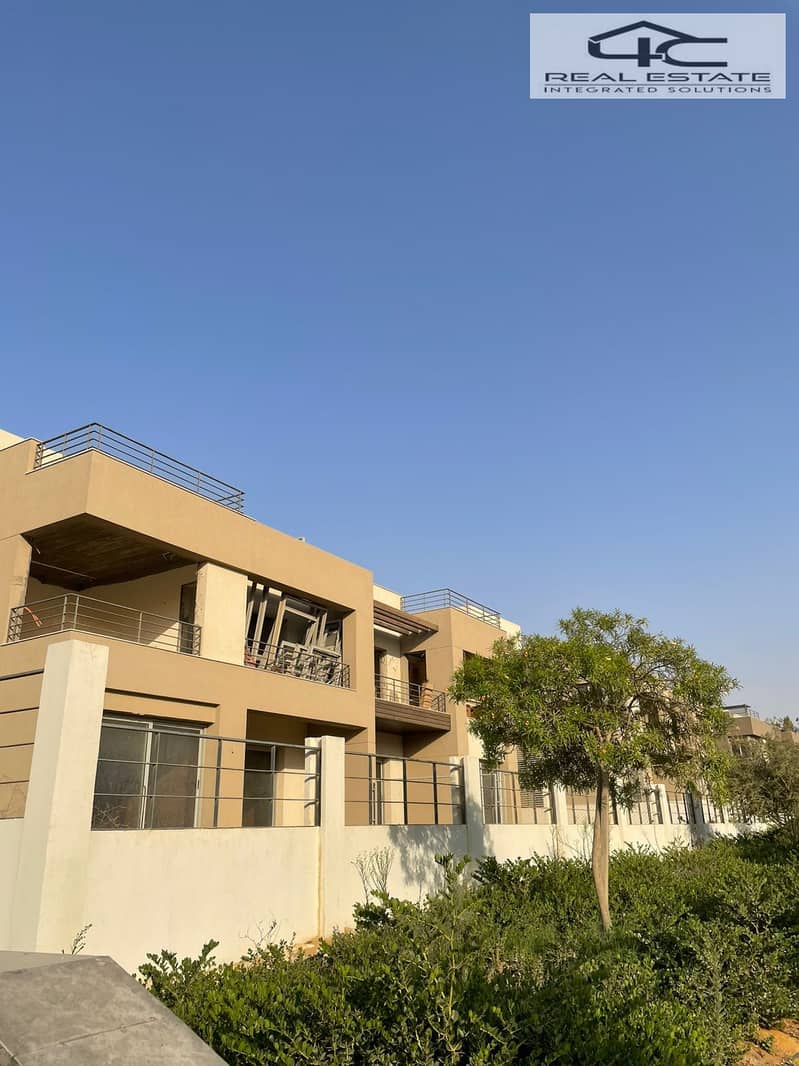 6 WhatsApp Image 2025-11-05 at 11.52. 06 PM. jpeg