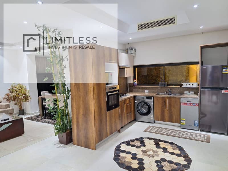 10 WhatsApp Image 2025-11-04 at 2.53. 35 PM (1). jpeg