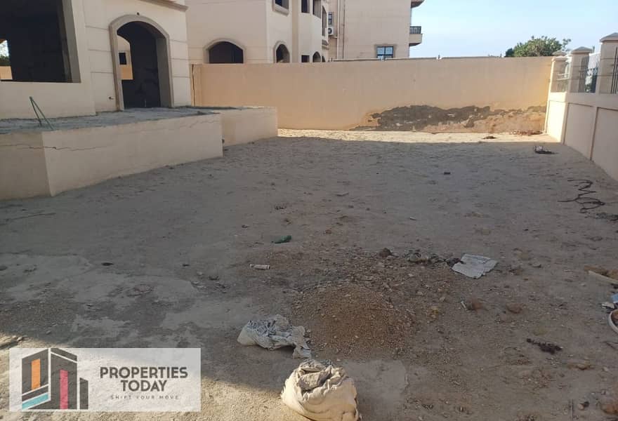 6 5215350a-eb64-44b8-a2b3-35c17f19a629. jpg