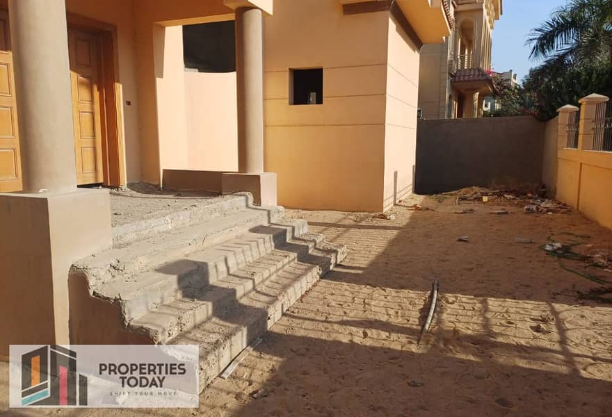 7 b9eea132-ed2f-4ac3-86ae-cea2812f5132. jpg