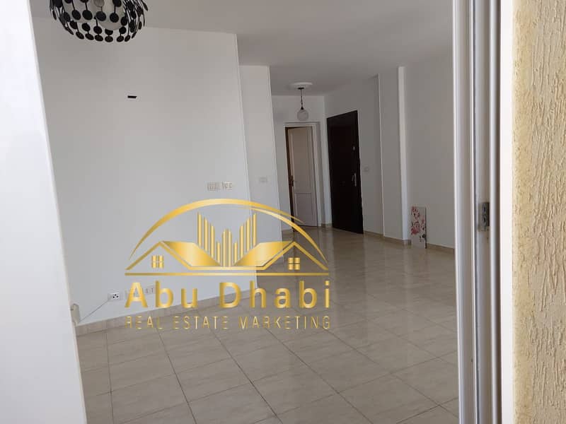 2 fffc163b-0d6c-4153-94ad-12ce5426d887. jpg