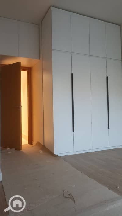 فلیٹ 3 غرف نوم للايجار في الشيخ زايد، الجيزة - IMG-20251106-WA0085. jpg