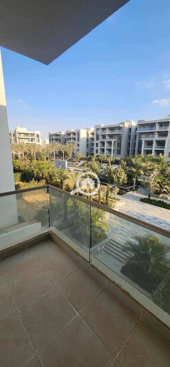 4 6df9c68d-7af0-47ca-83d0-0f2a758ae05a. jpg