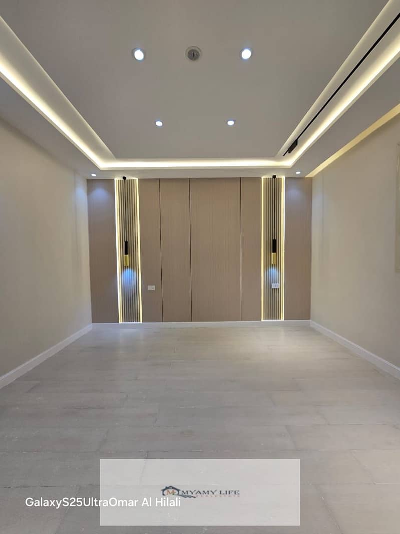 22 WhatsApp Image 2025-11-06 at 11.09. 30_aae9b1b8. jpg