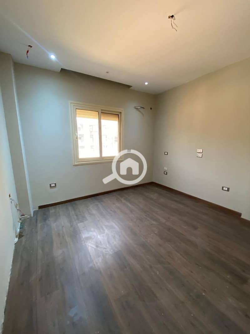 8 969daede-c772-4737-aa7d-851978dac462. jpg