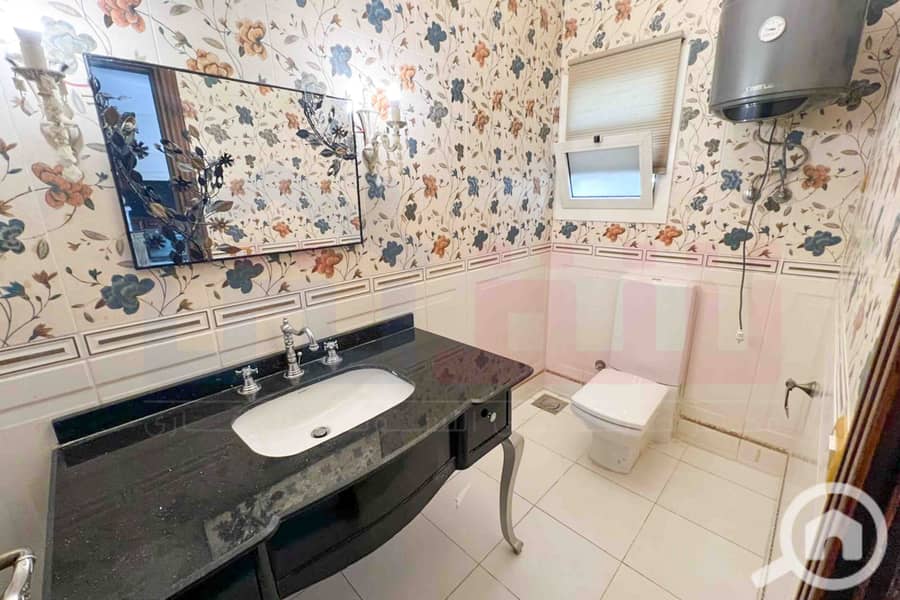 19 WhatsApp Image 2025-11-02 at 4.18. 43 PM. jpg