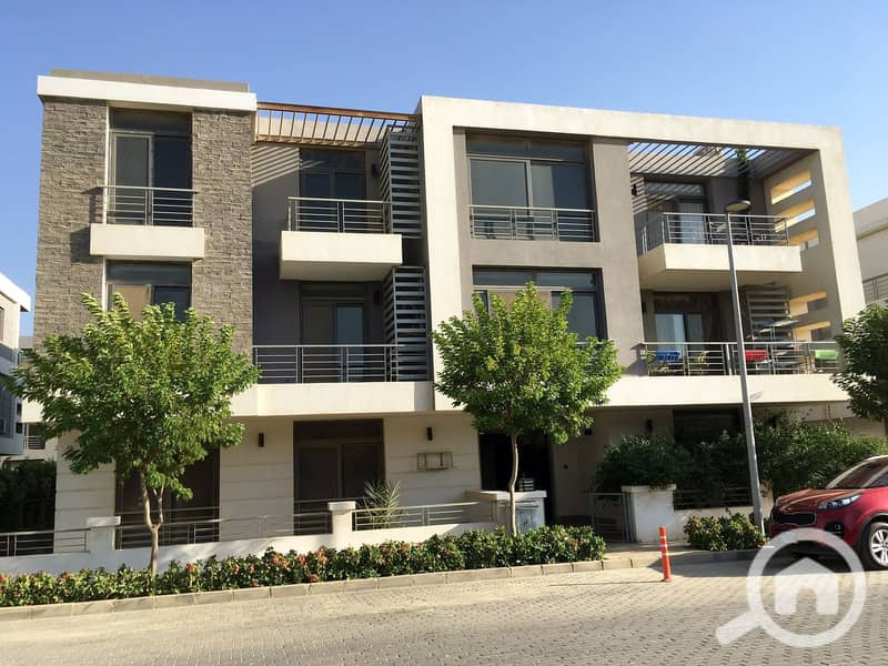 9 476899765_596905136499640_3795262726098137925_n. jpg