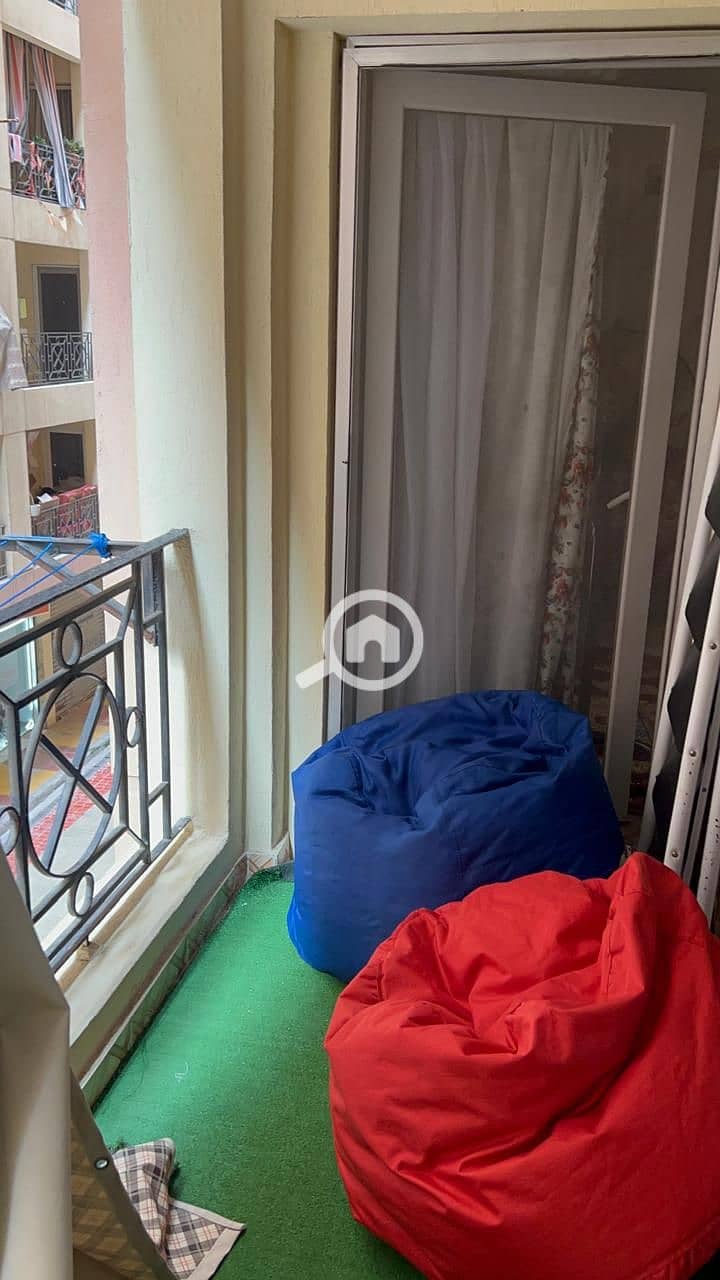 10 WhatsApp Image 2025-11-06 at 14.48. 45_33a9042a. jpg