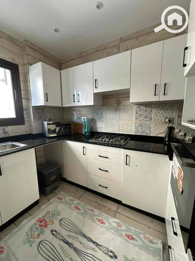 13 95866a24-b811-42cd-acd0-0186bb2deb84. jpg