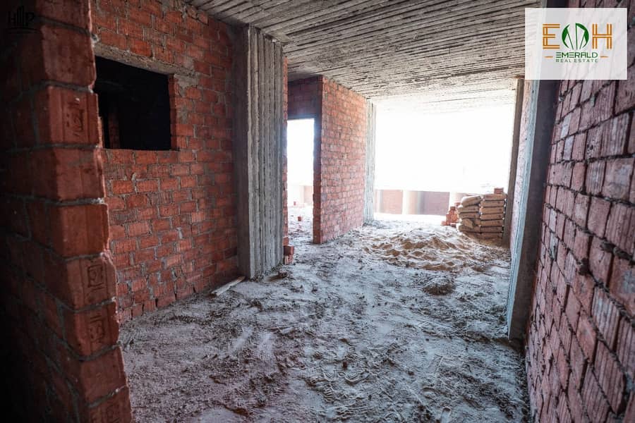 5 WhatsApp Image 2025-11-03 at 19.25. 01. jpeg